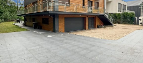 6 bedrooms House in Sucy-en-Brie, France No. 350139 19