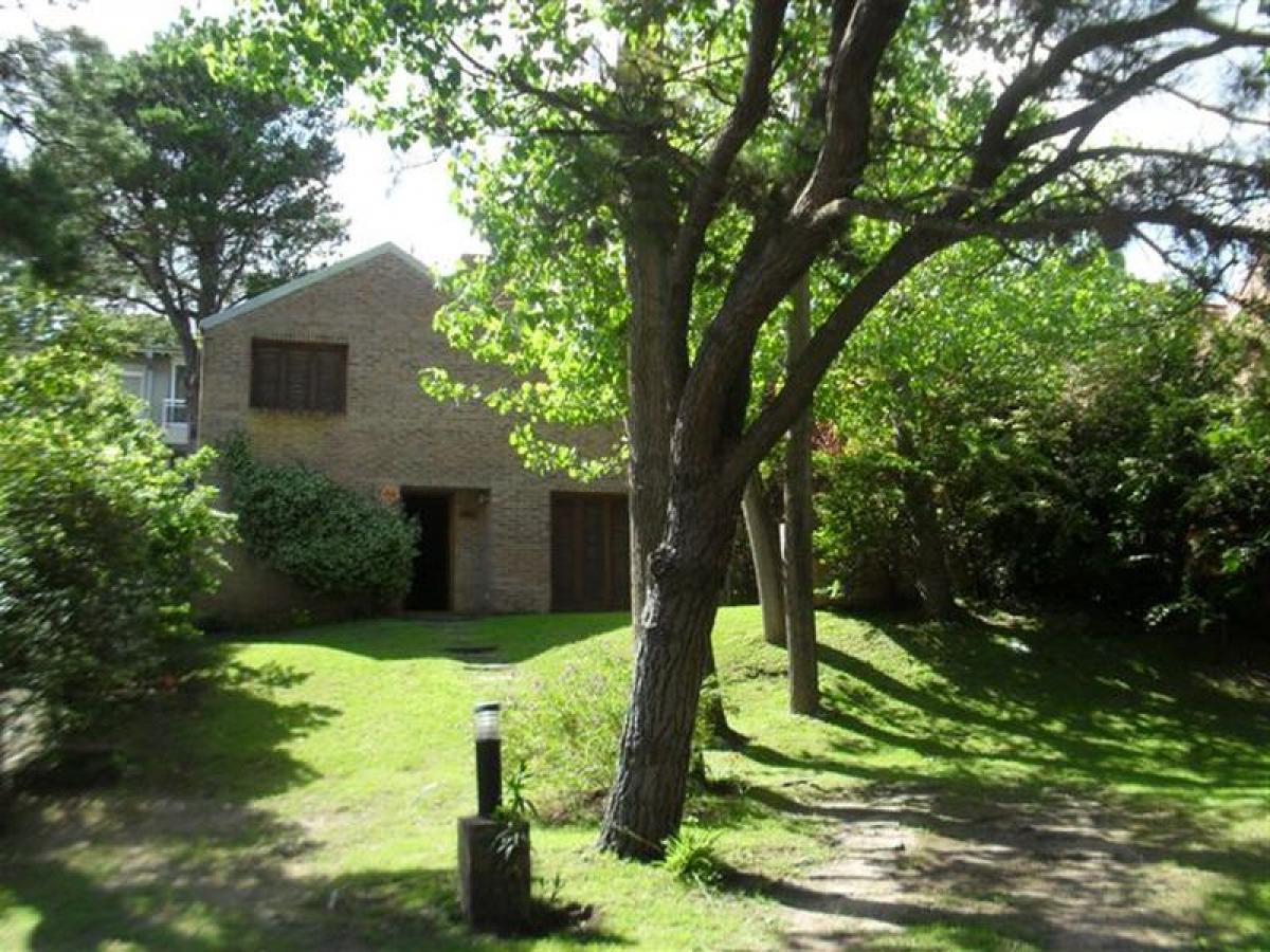 Grundstück in Mar del Plata, Argentina, Nr. 120044