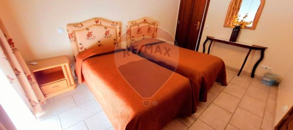 3 bedrooms House in Faro, Portugal No. 20968 14