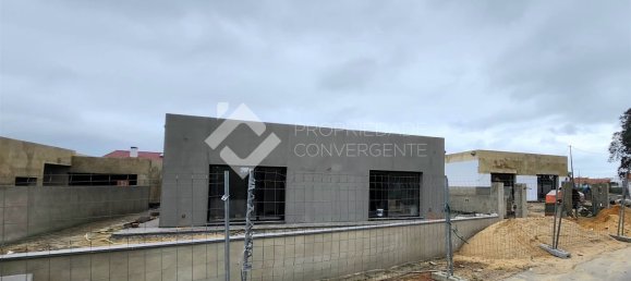 4 bedrooms Villa in Setubal, Portugal No. 100064 8