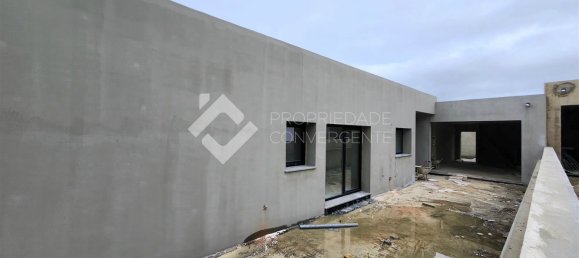 4 bedrooms Villa in Setubal, Portugal No. 100064 24