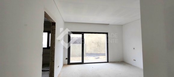 4 bedrooms Villa in Setubal, Portugal No. 100064 16