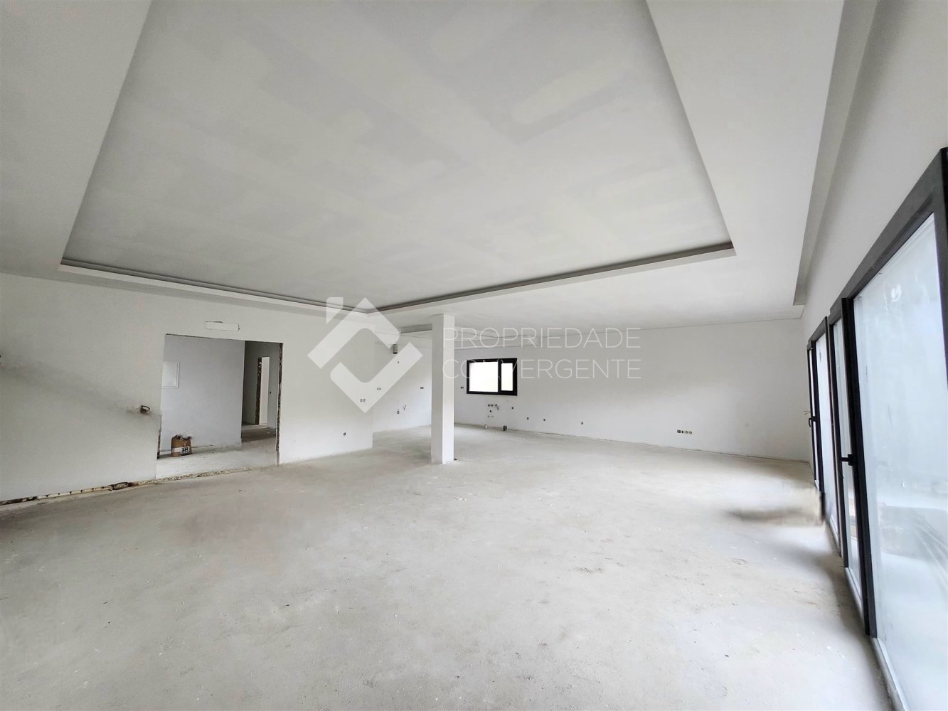 4 bedrooms Villa in Setubal, Portugal No. 100064