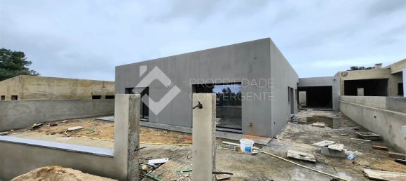 4 bedrooms Villa in Setubal, Portugal No. 100064 7