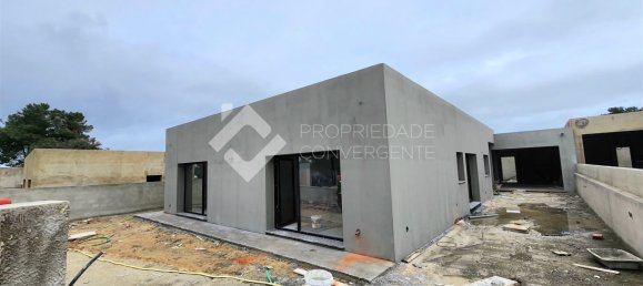4 bedrooms Villa in Setubal, Portugal No. 100064 6