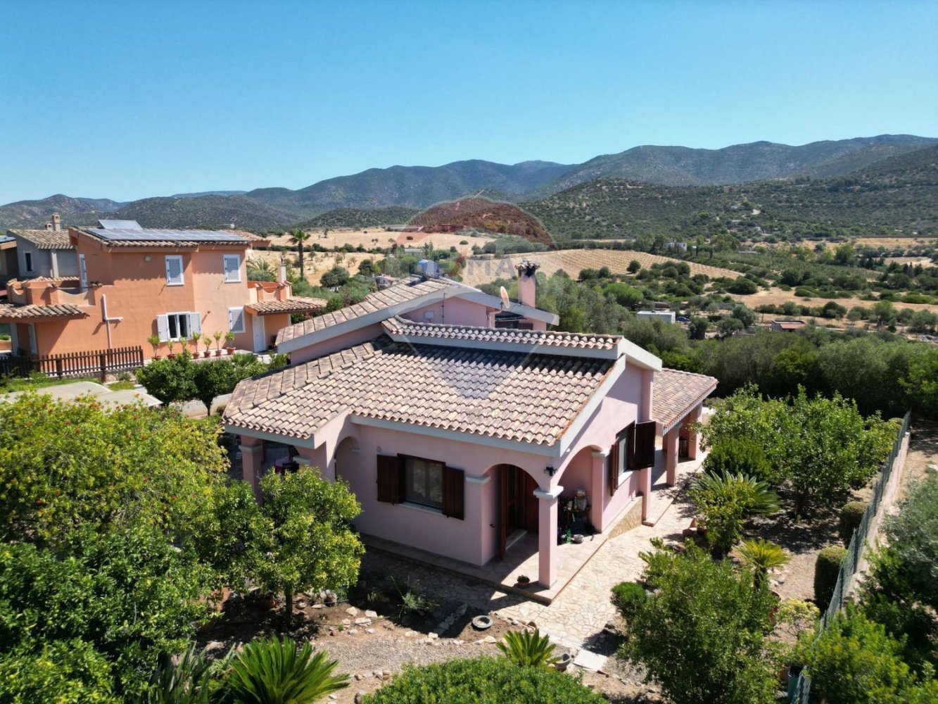 7 Schlafzimmer Villa in Quartu Sant'Elena, Italy, Nr. 362632