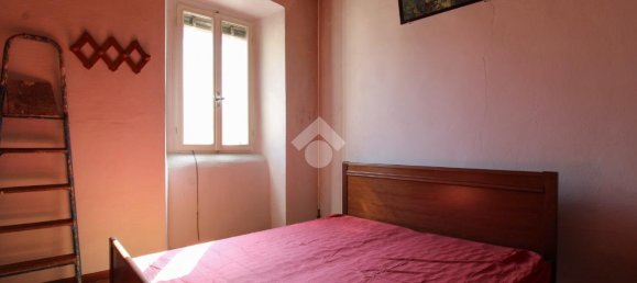 4 rooms House in Vestone, Italy No. 42265 3
