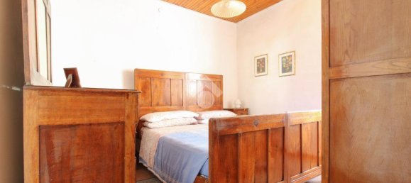 4 rooms House in Vestone, Italy No. 42265 2