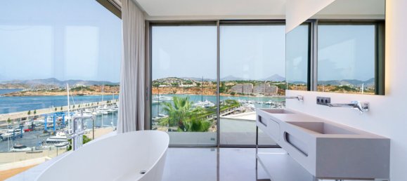 6 bedrooms Villa in Port Adriano, Spain No. 967 17
