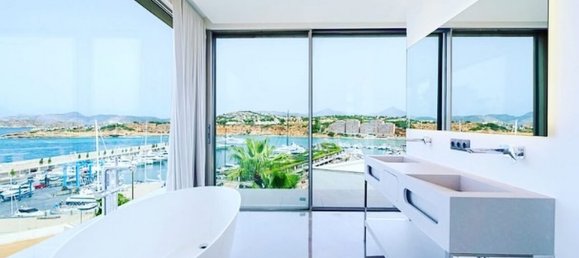 6 bedrooms Villa in Port Adriano, Spain No. 967 6