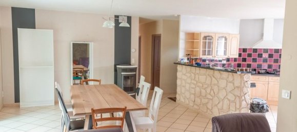 5 Schlafzimmer Haus in Saint-Martin-de-Saint-Maixent, France, Nr. 291913 4