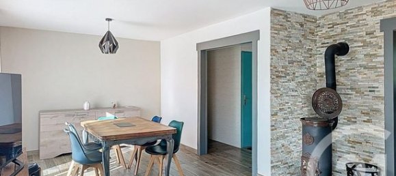 3 bedrooms House in Louviers, France No. 353790 5