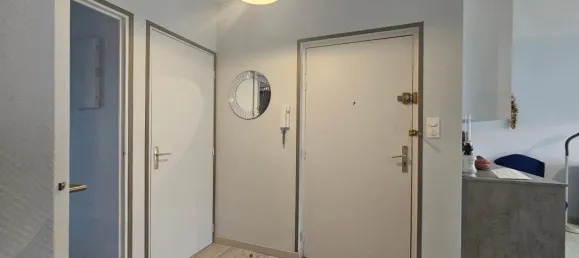 Apartamento de 3 dormitorios en Saint-Etienne, France No. 351096 8