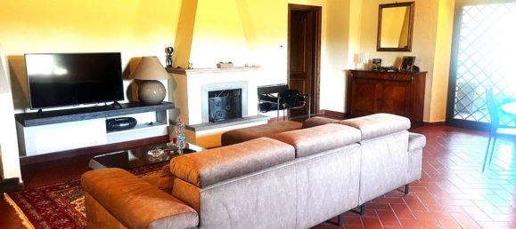 Дом с 6 комнатами в Кампи Бизенцио, Италия № 309399 43