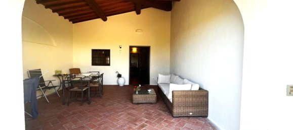 Дом с 6 комнатами в Кампи Бизенцио, Италия № 309399 9