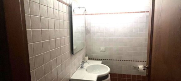 Дом с 6 комнатами в Кампи Бизенцио, Италия № 309399 16