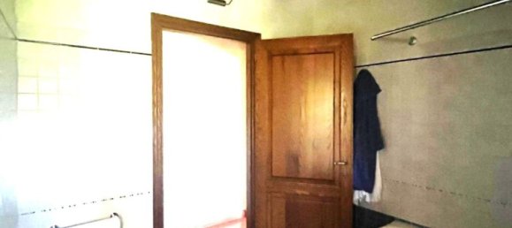 Дом с 6 комнатами в Кампи Бизенцио, Италия № 309399 29