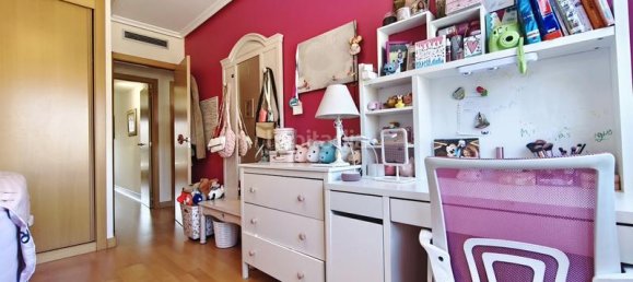Apartamento de 3 dormitorios en Logroño, Spain No. 172640 30