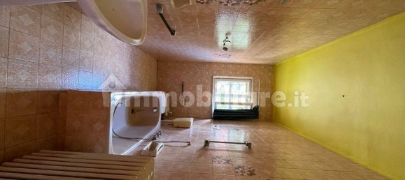 3 bedrooms House in Pesaro, Italy No. 11734 11