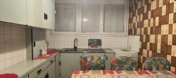 3 bedrooms Apartment in Fleury-les-Aubrais, France No. 233762 3