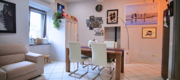 Квартира с 2 спальнями в Капраника, Италия № 378362 16