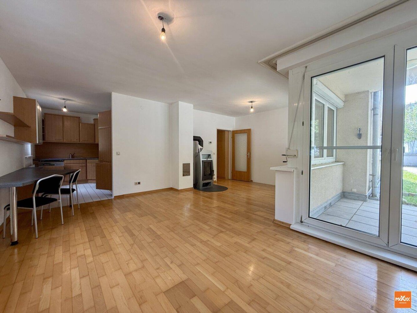 2-salle Appartement à Baden, Austria No. 250514
