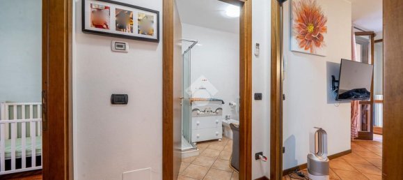 3 rooms Apartment in Soliera, Italy No. 290504 10