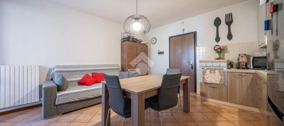 3 rooms Apartment in Soliera, Italy No. 290504 6