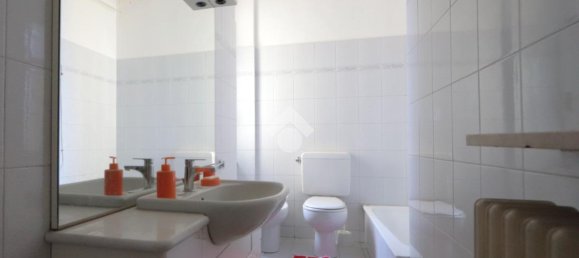 3 rooms Apartment in Alessandria, Italy No. 146256 9