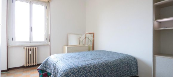 3 rooms Apartment in Alessandria, Italy No. 146256 7