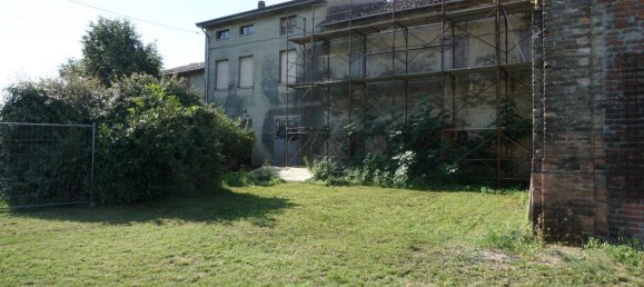 3 rooms House in Parma, Italy No. 237655 6