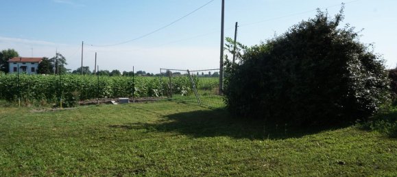 3 rooms House in Parma, Italy No. 237655 17