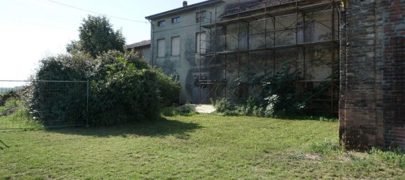 3 rooms House in Parma, Italy No. 237655 4