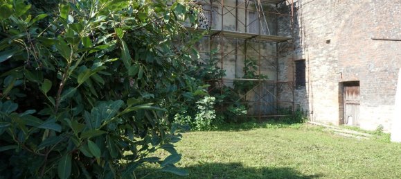 3 rooms House in Parma, Italy No. 237655 3