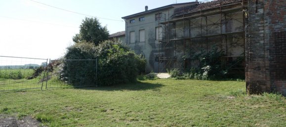3 rooms House in Parma, Italy No. 237655 11