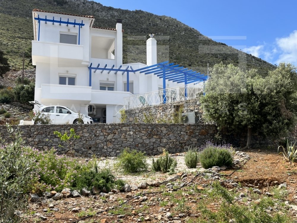 Villa de 4 dormitorios en Chania, Greece No. 390