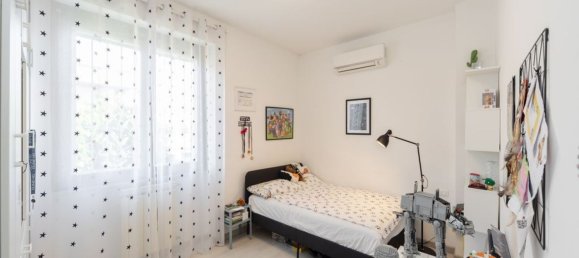 5-Zimmer Villa in Muggiò, Italy, Nr. 273760 44