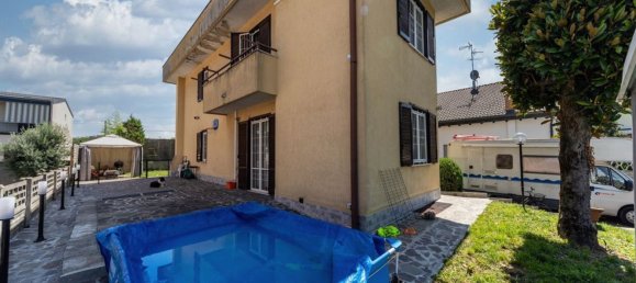 5-Zimmer Villa in Muggiò, Italy, Nr. 273760 18