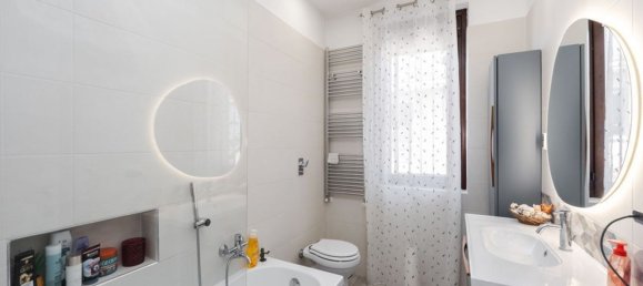 5-Zimmer Villa in Muggiò, Italy, Nr. 273760 4