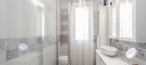 5-Zimmer Villa in Muggiò, Italy, Nr. 273760 40