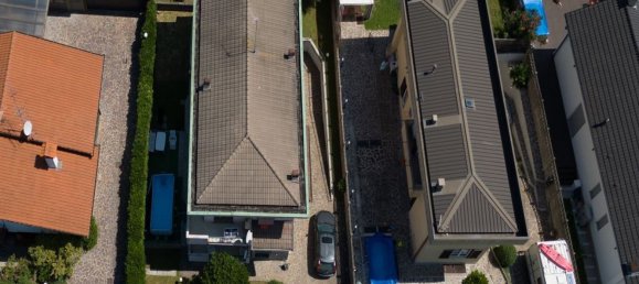 5-Zimmer Villa in Muggiò, Italy, Nr. 273760 26