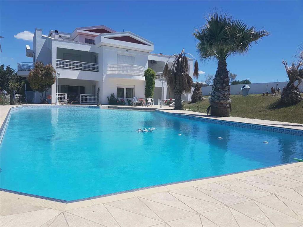6 bedrooms Villa in Thermi, Greece No. 6339