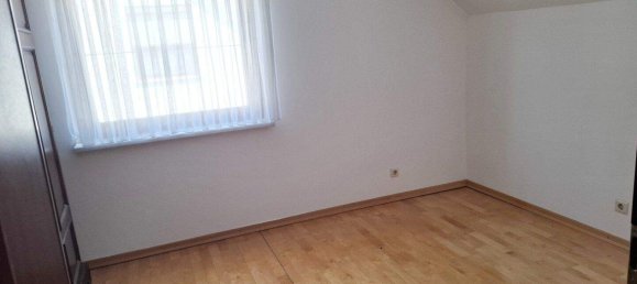 Таунхаус с 4 комнатами в Гунтрамсдорф, Австрия № 137634 12