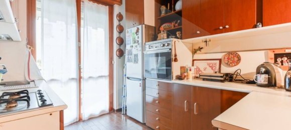 4 rooms Apartment in San Donato Milanese, Italy No. 21474 7