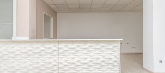 1313m² Commercial property in Leon, Spain No. 29002 7