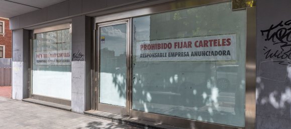 1313m² Commercial property in Leon, Spain No. 29002 22