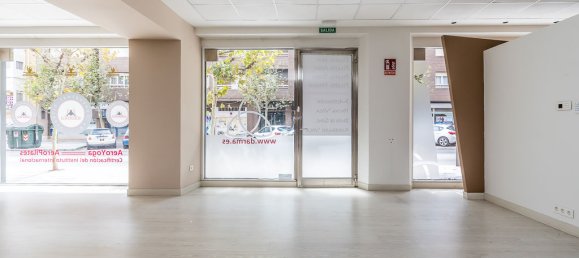 1313m² Commercial property in Leon, Spain No. 29002 24