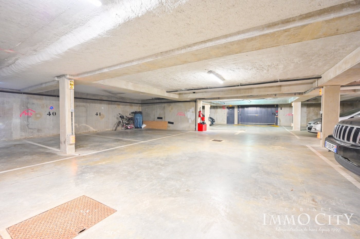 12m² Parking in Antony, France No. 144528