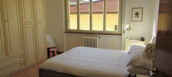 6 rooms Apartment in Arezzo, Italy No. 234021 5