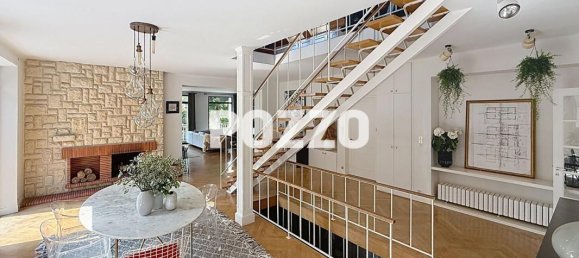 3 bedrooms Castles in Manche, France No. 358864 9